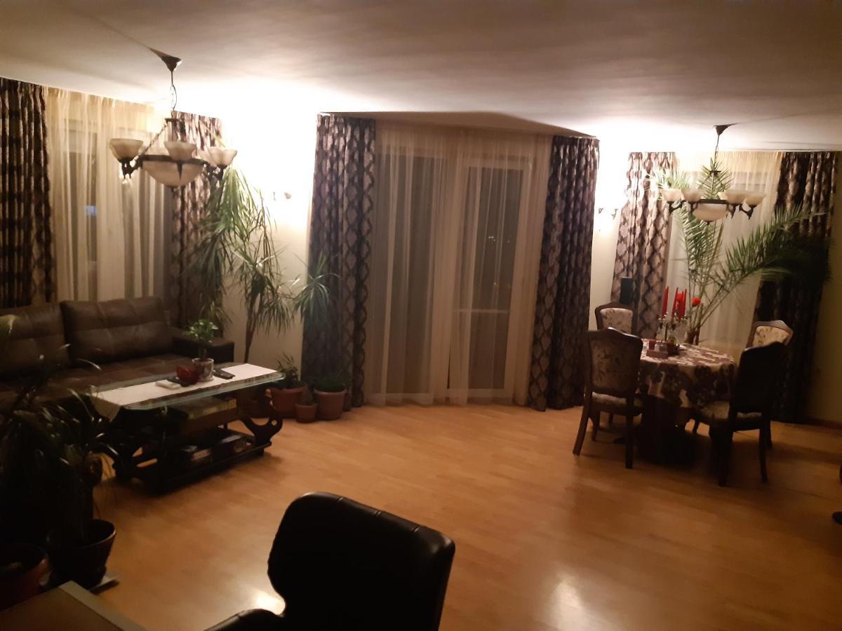 Nish 7 Appartement Veliko Tarnovo Buitenkant foto