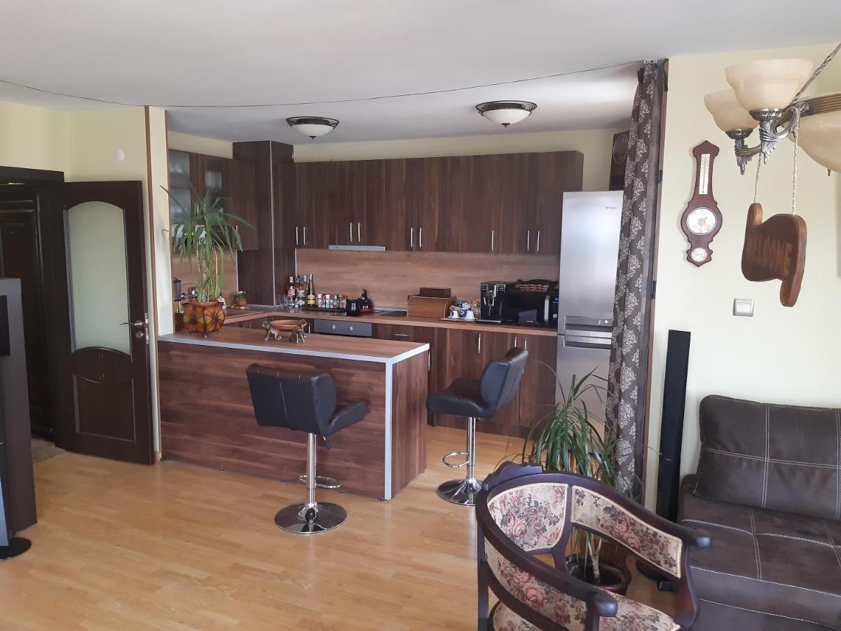 Nish 7 Appartement Veliko Tarnovo Buitenkant foto